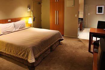 The Poplars Apartment Hotel Christchurch Exterior foto